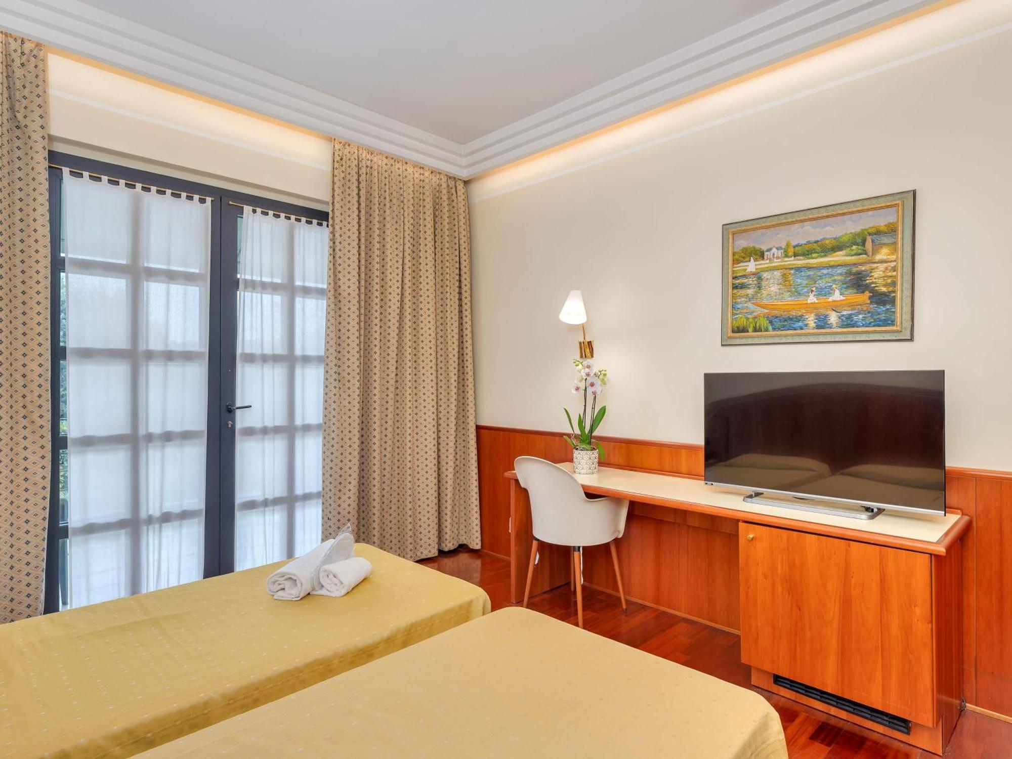 B&B Hotels Hotel Prestige Ornago Dış mekan fotoğraf