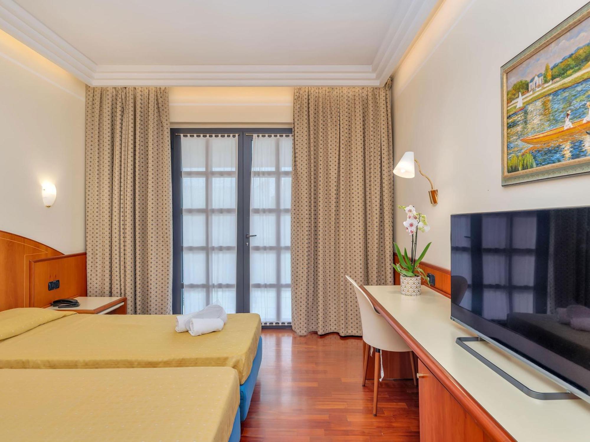 B&B Hotels Hotel Prestige Ornago Dış mekan fotoğraf