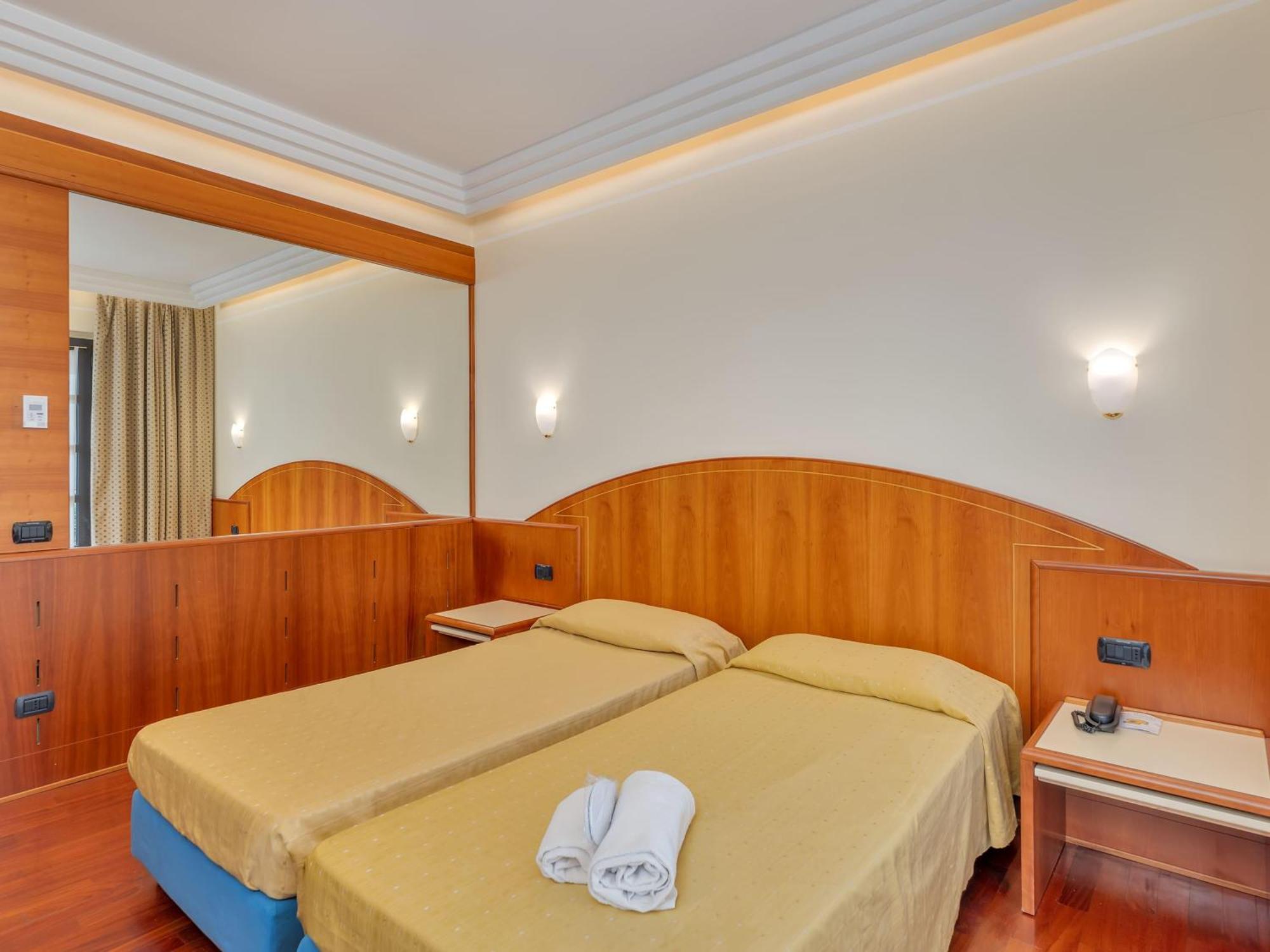 B&B Hotels Hotel Prestige Ornago Dış mekan fotoğraf