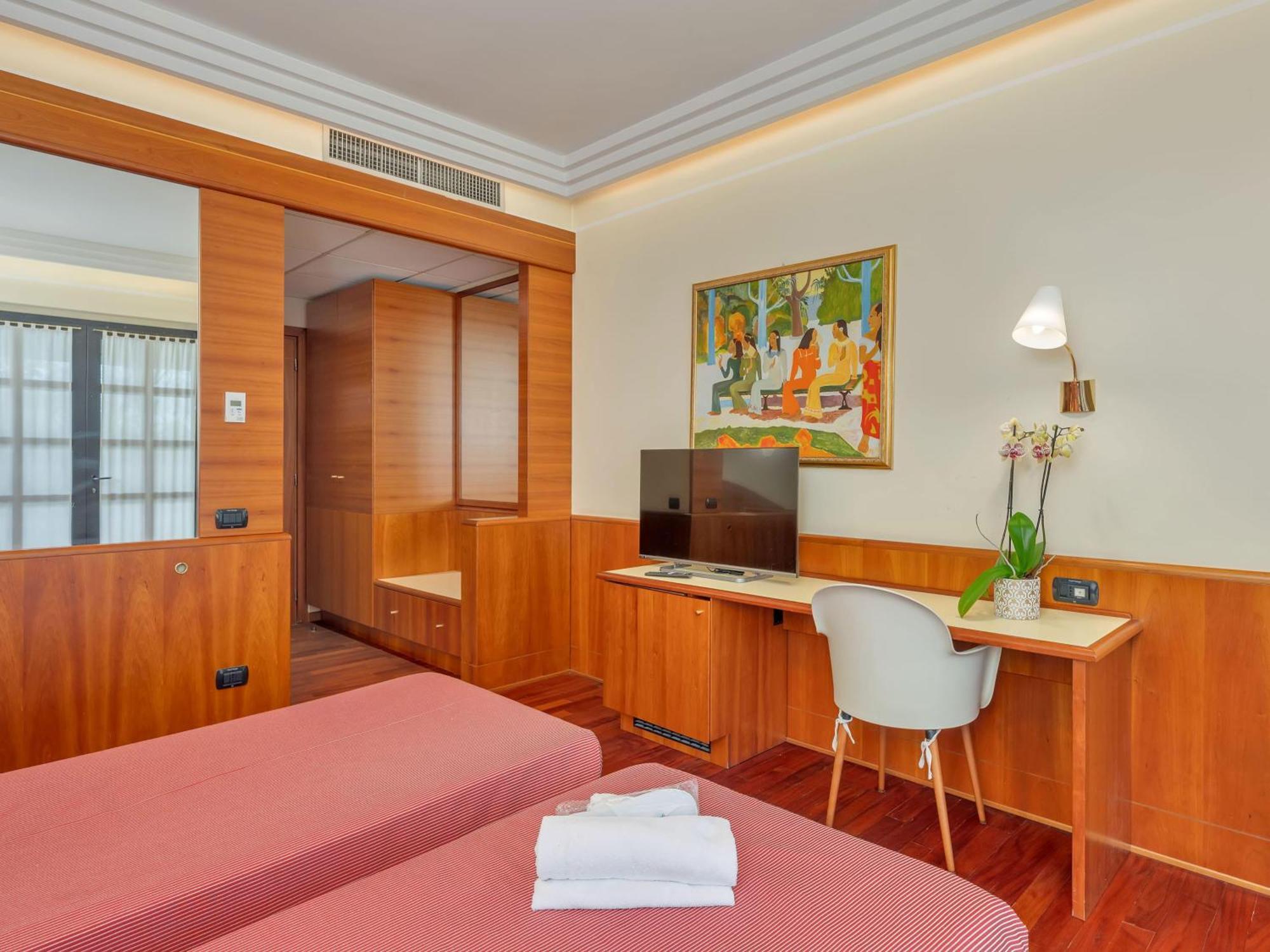 B&B Hotels Hotel Prestige Ornago Dış mekan fotoğraf