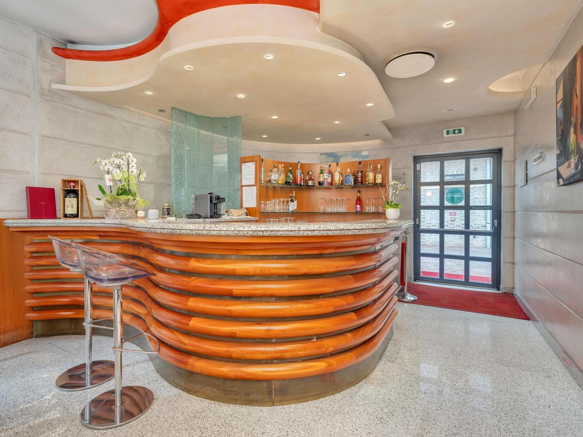 B&B Hotels Hotel Prestige Ornago Dış mekan fotoğraf