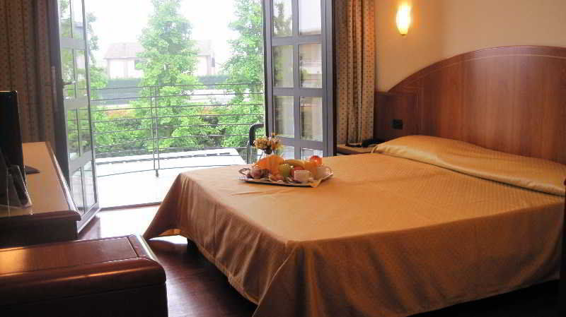 B&B Hotels Hotel Prestige Ornago Dış mekan fotoğraf