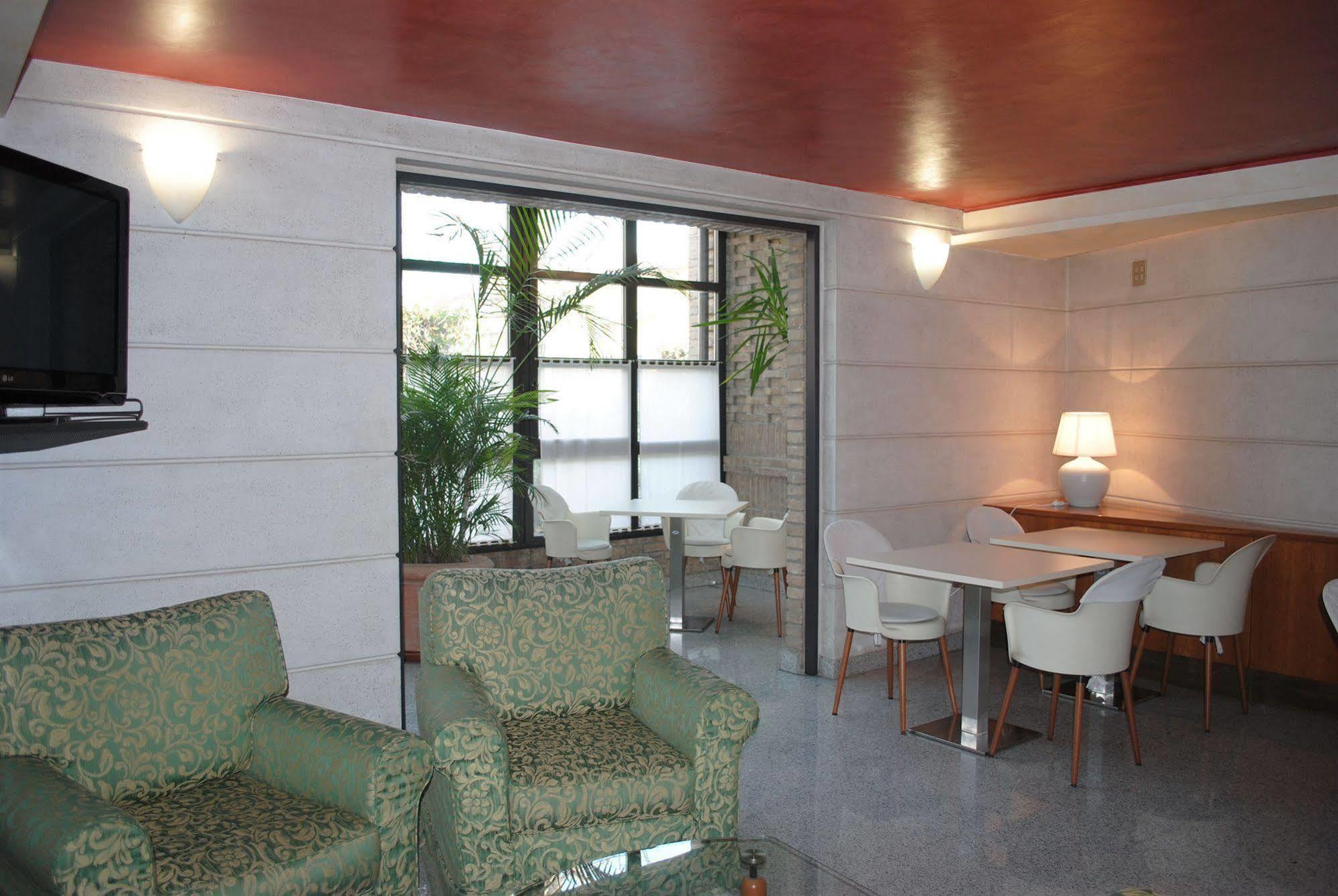 B&B Hotels Hotel Prestige Ornago Dış mekan fotoğraf